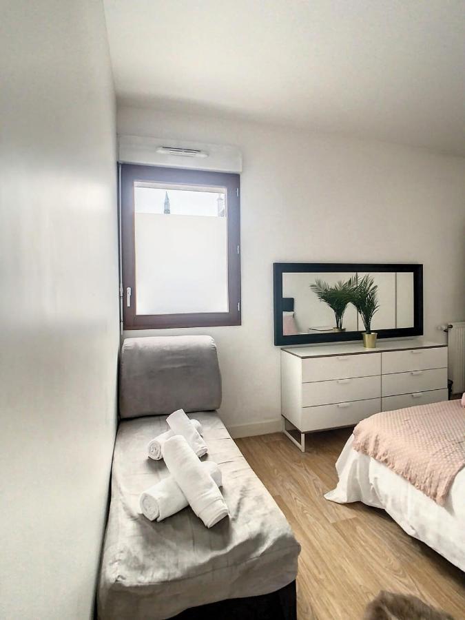 Grand Appartement Paris Et Disneyland 4Pers Neuilly-sur-Marne Exterior foto